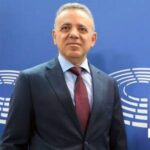 Κώστας Μαυρίδης